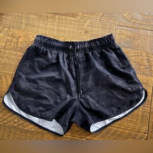 Women’s NFQ Unlined Shorts